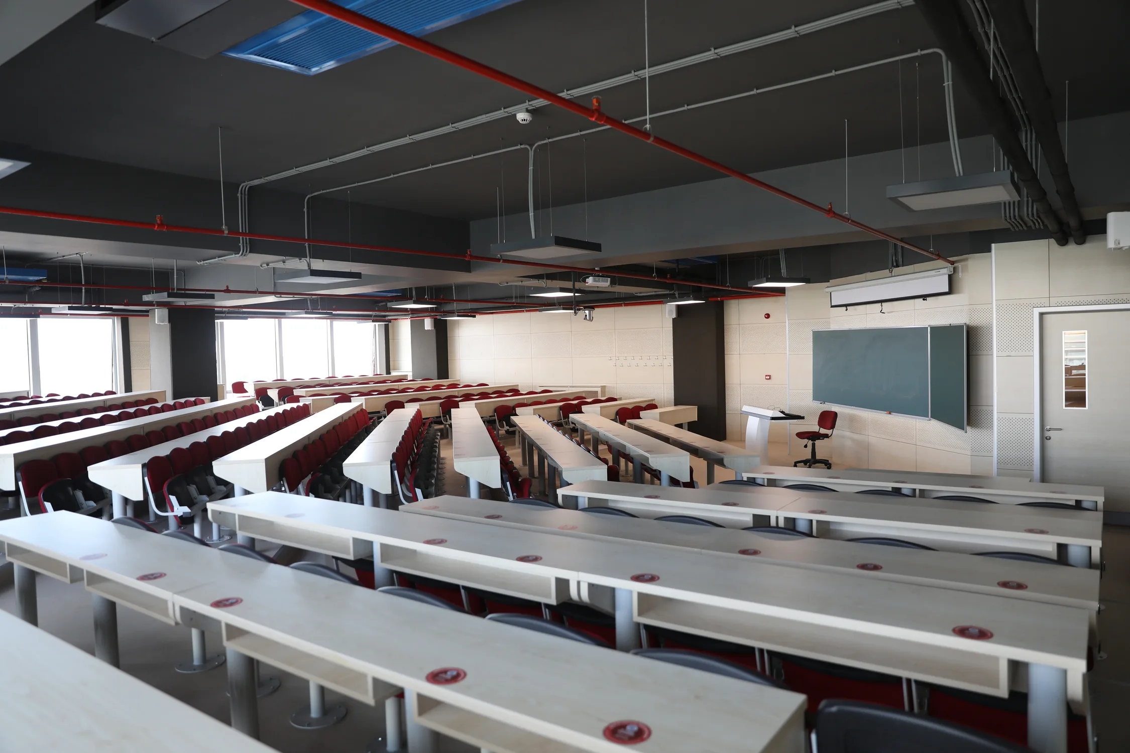 جامعة إسطنبول آيدن