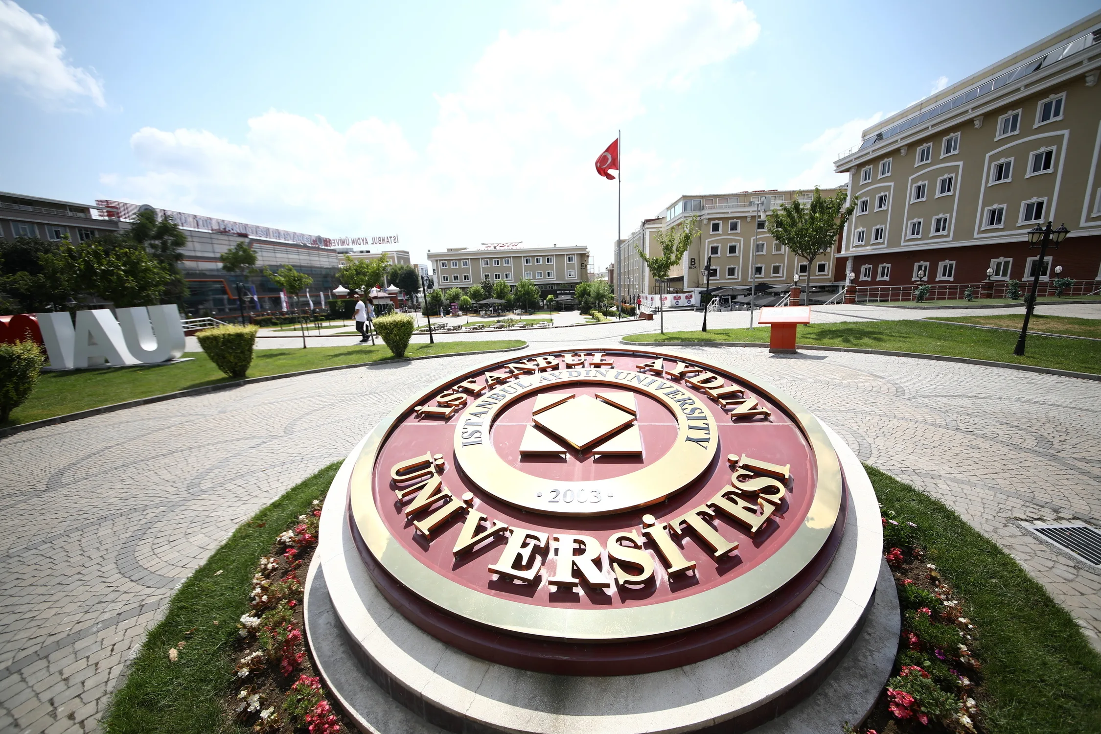 جامعة إسطنبول آيدن
