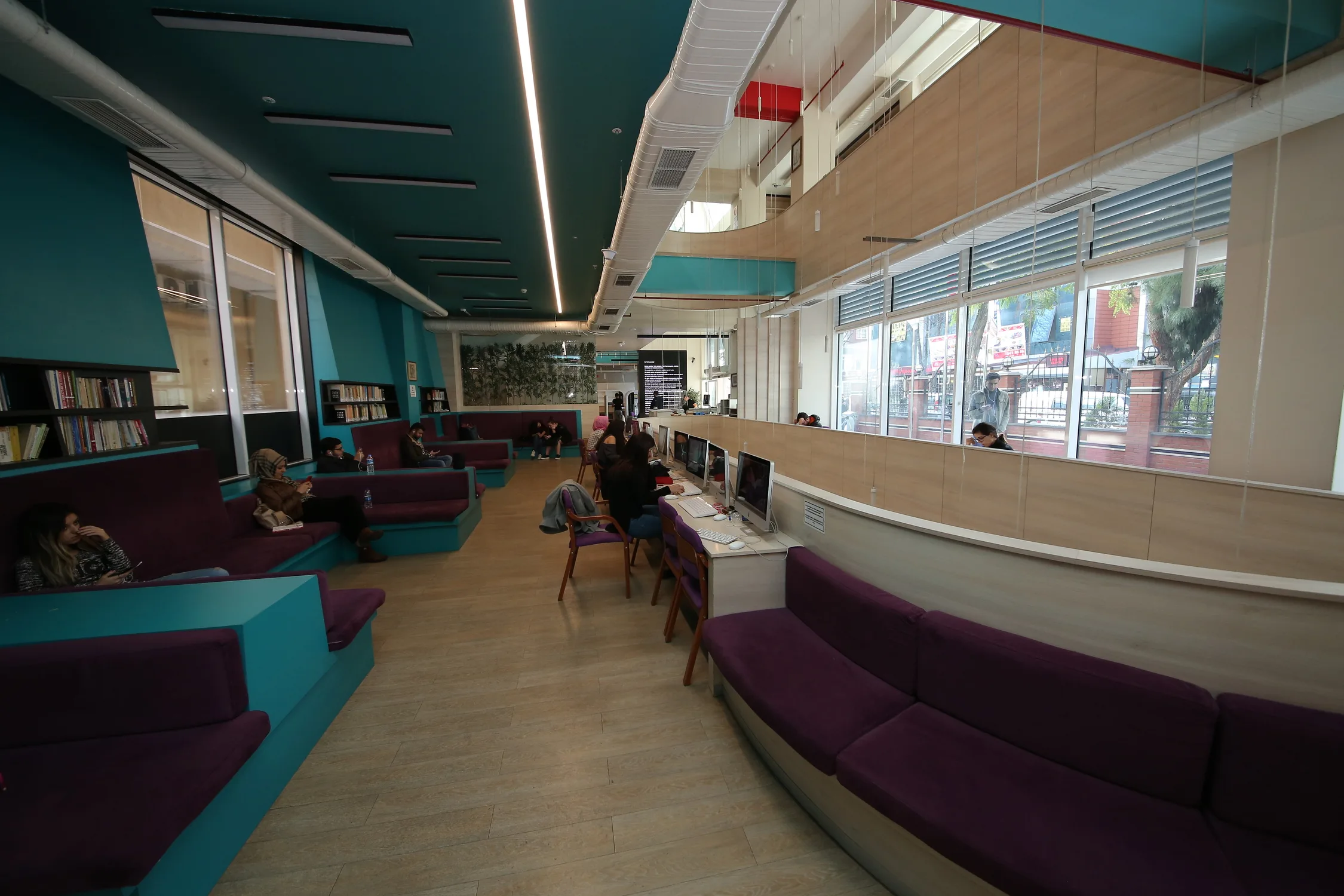 جامعة إسطنبول آيدن