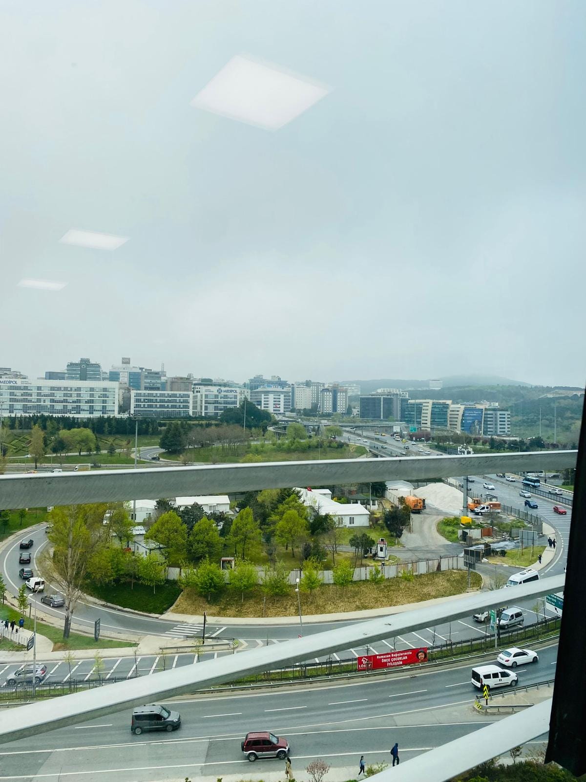 جامعة إسطنبول ميديبول